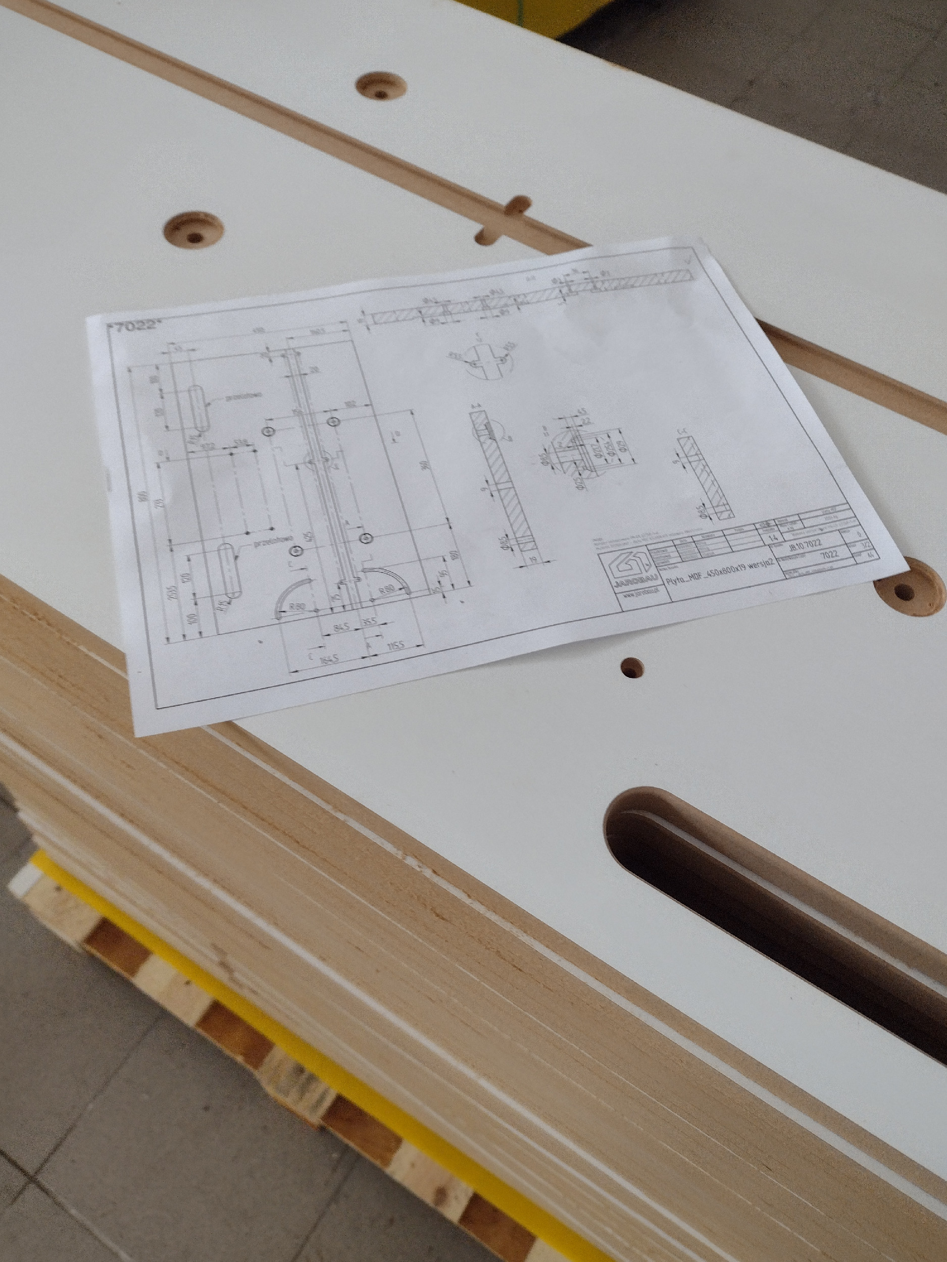 Milling MDF - Machine table top  - www.serviceplast.pl 